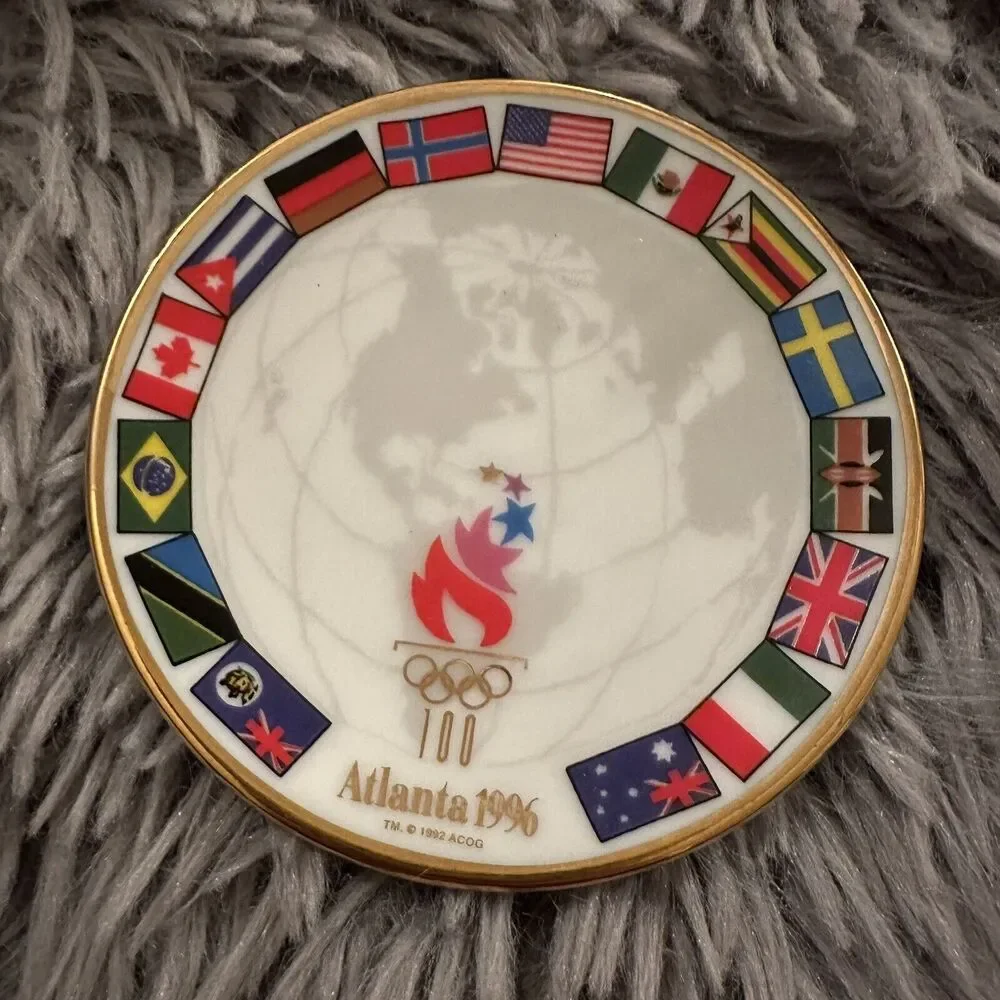 Keepsake Ornament Hallmark The Olympic Spirit Collection Atlanta 1996 Plate